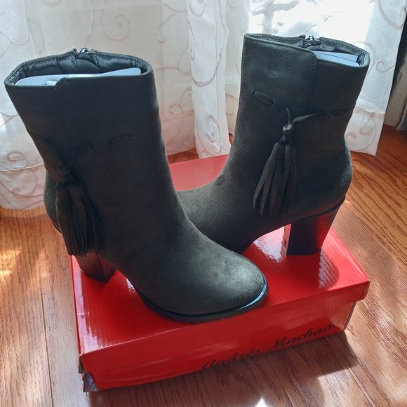 New Andres Machado tassel booties size EU 33 - Picture 3 of 4